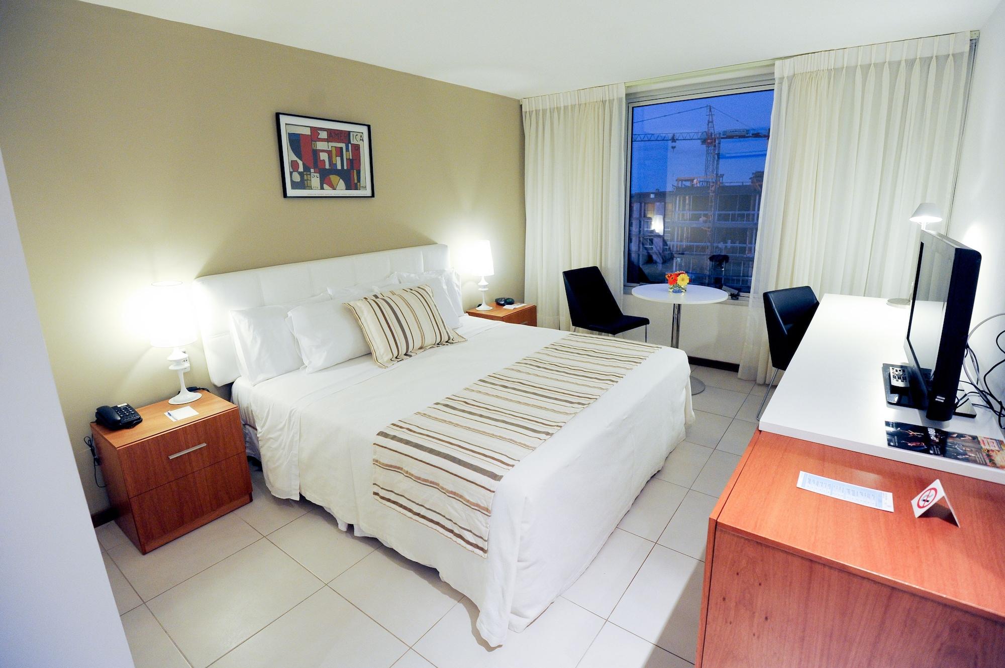 Real Colonia Hotel & Suites โกโลเนีย เดล ซากราเมนโต ภายนอก รูปภาพ