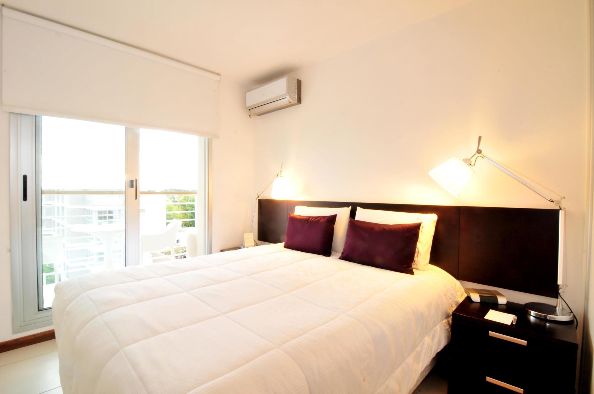 Real Colonia Hotel & Suites โกโลเนีย เดล ซากราเมนโต ภายนอก รูปภาพ