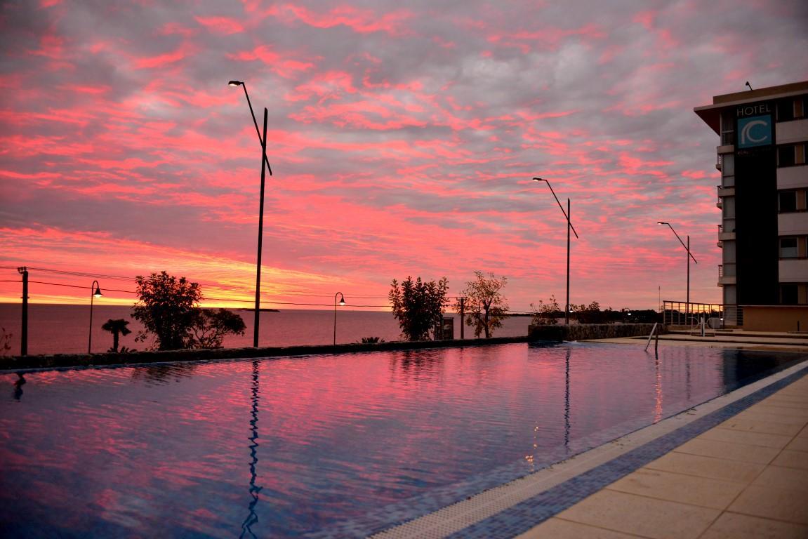 Real Colonia Hotel & Suites โกโลเนีย เดล ซากราเมนโต ภายนอก รูปภาพ